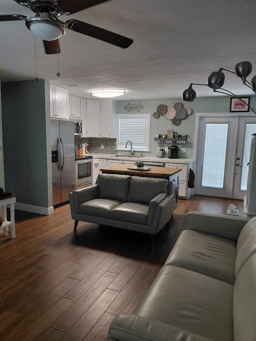 Furnished Finder property 318305_1 photo 4