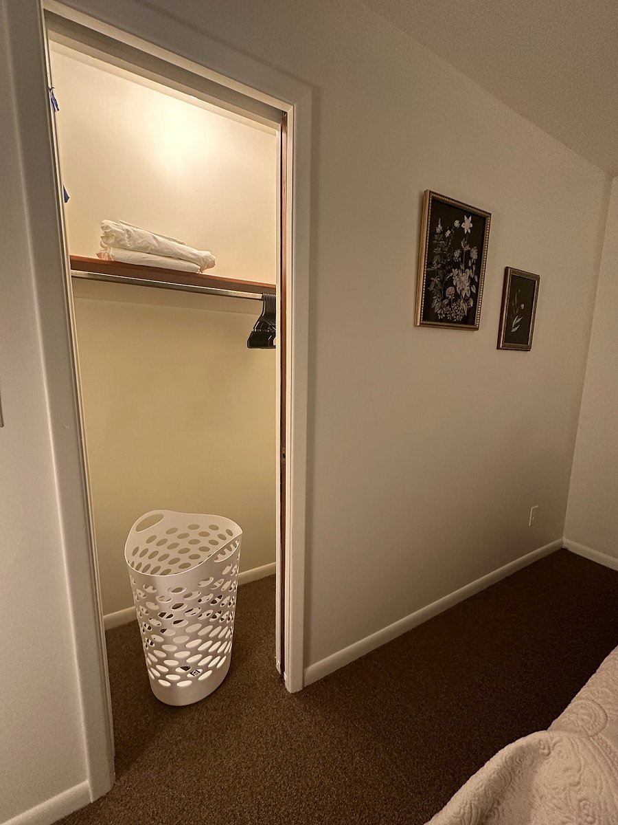 Adsn 1 - Bedroom 2 Closet
