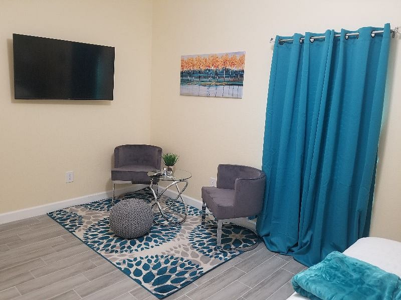 Furnished Finder property 318531_1 photo 5
