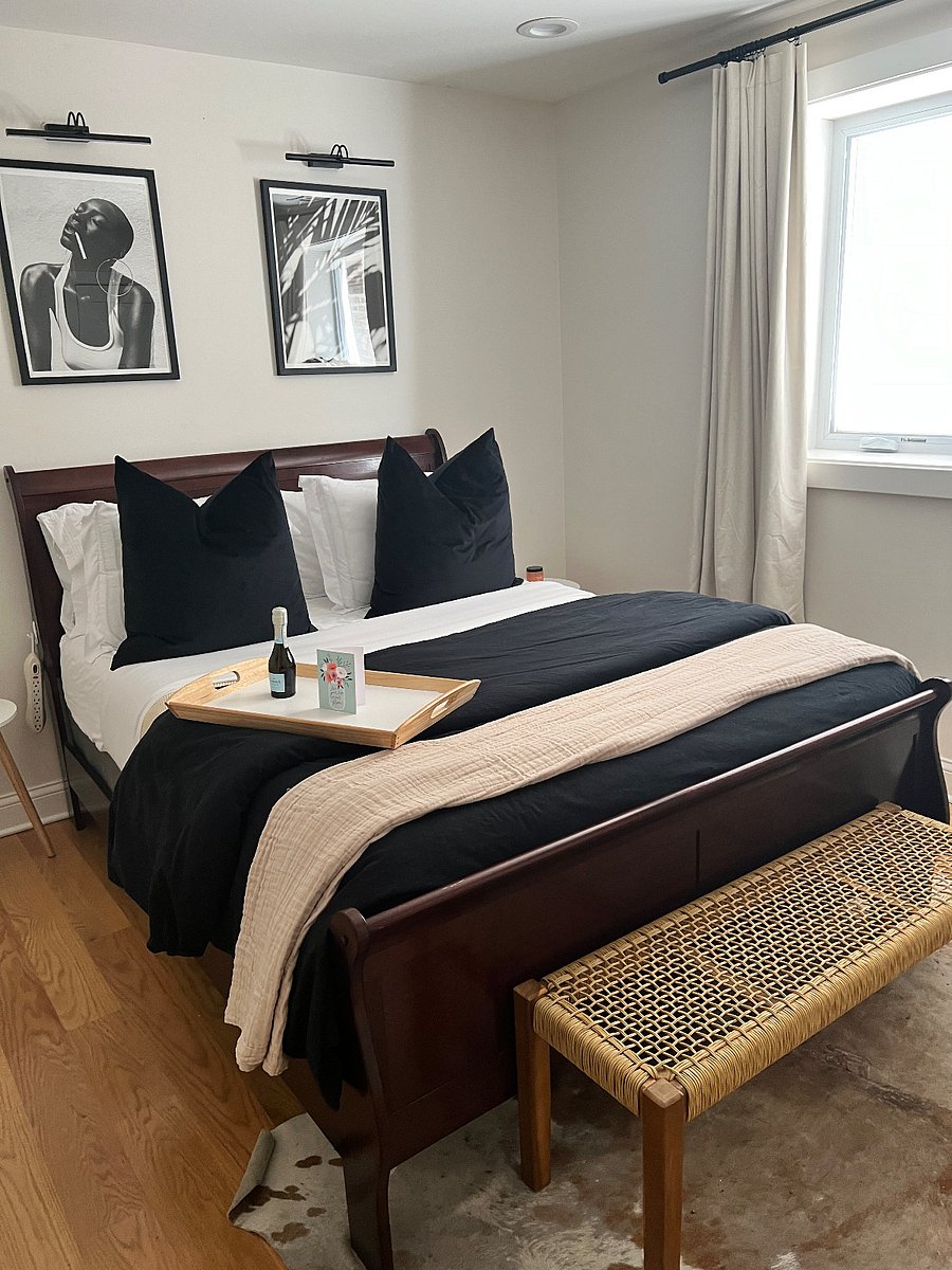 Master bedroom with natural lightening 