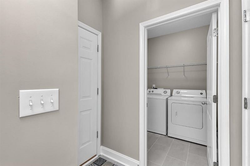 Furnished Finder property 318574_1 photo 14