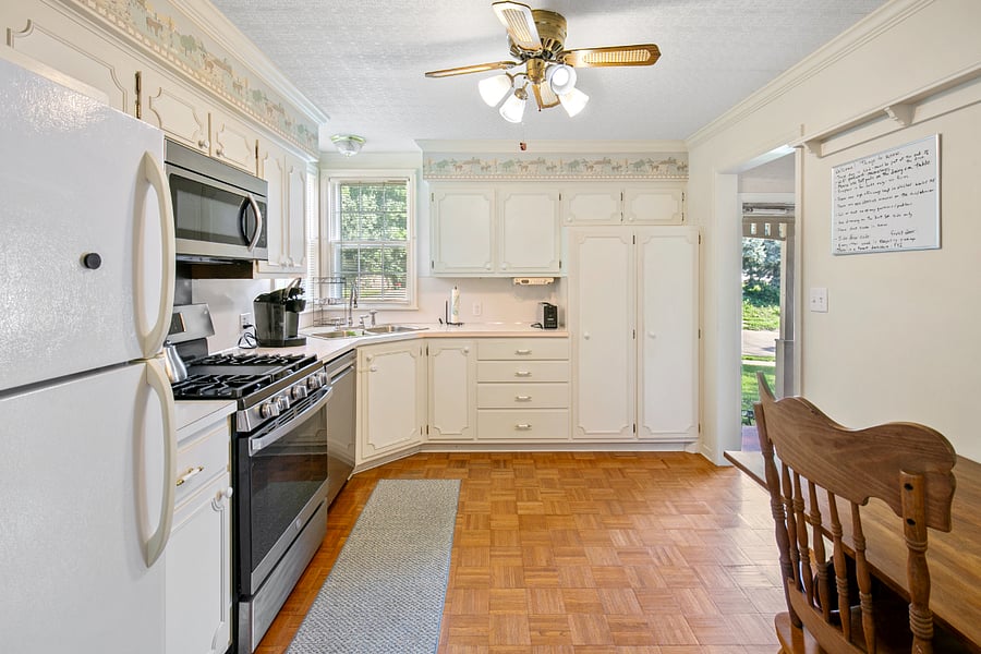 Furnished Finder property 318590_1 photo 8
