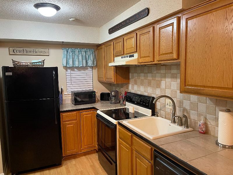 Furnished Finder property 318640_1 photo 16