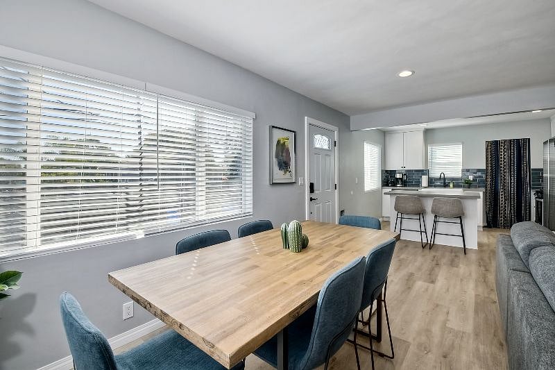 Furnished Finder property 318694_1 photo 6
