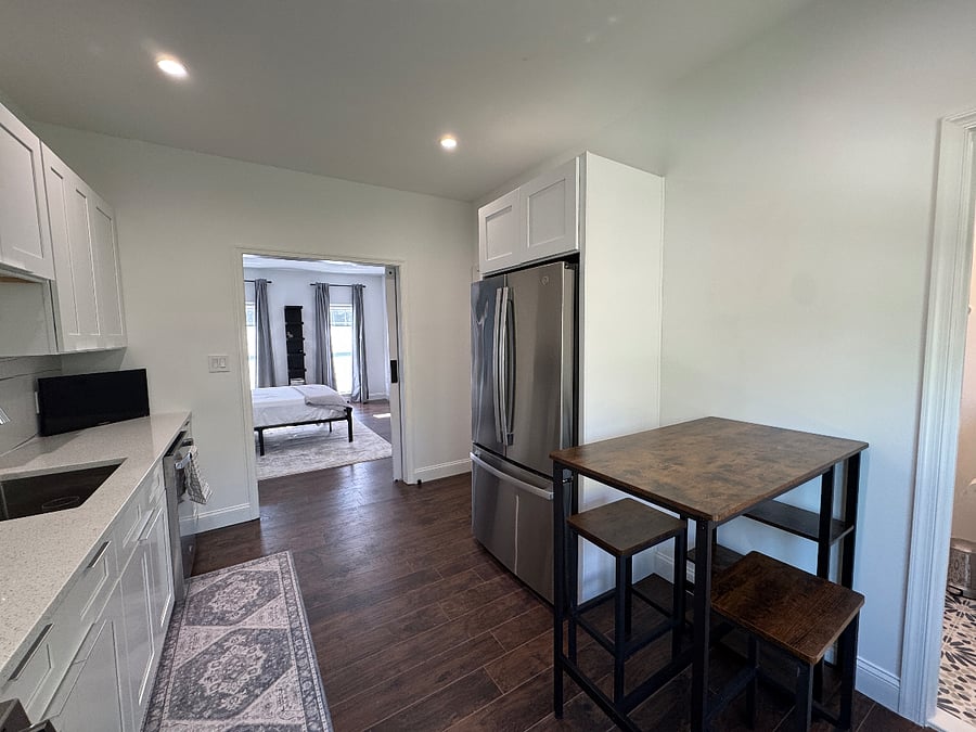 Furnished Finder property 318705_1 photo 3