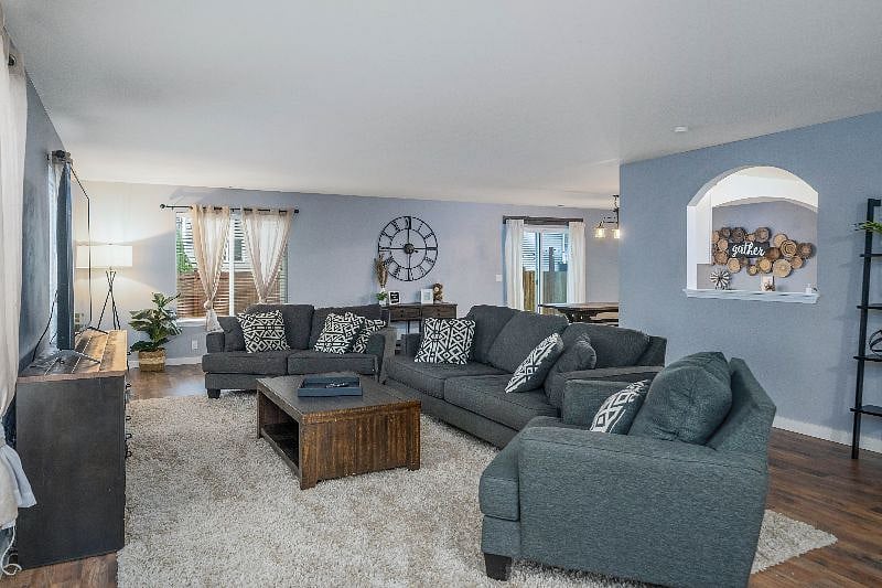 Furnished Finder property 318787_1 photo 6