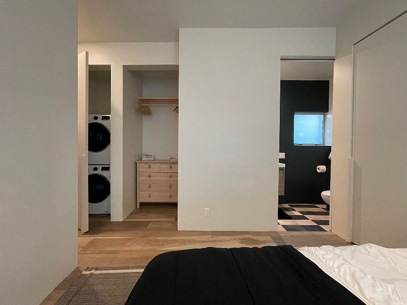 Furnished Finder property 318834_1 photo 8