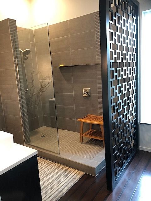 double sink bathroom w shower