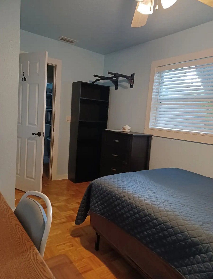 Furnished Finder property 318898_1 photo 3