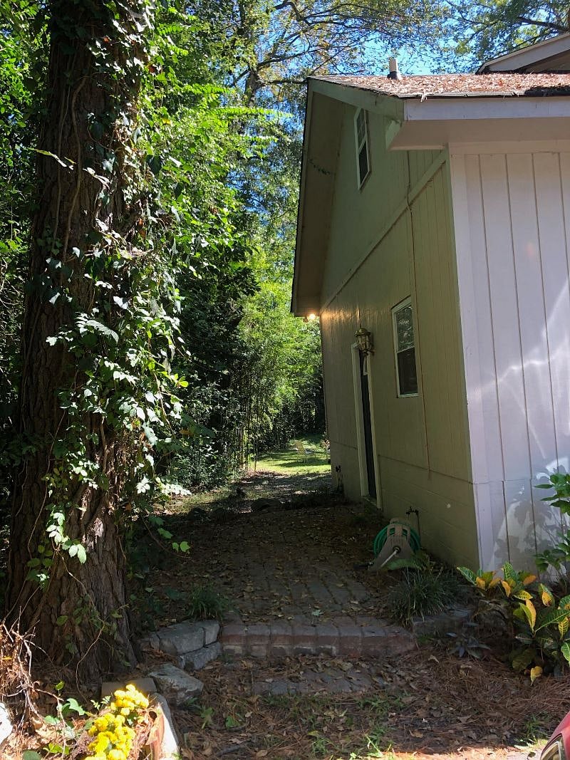 Furnished Finder property 318928_1 photo 12