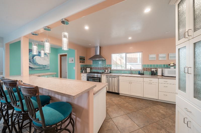 Chefs Kitchen.