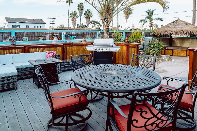 Large deck with fire pit and gas BBQ