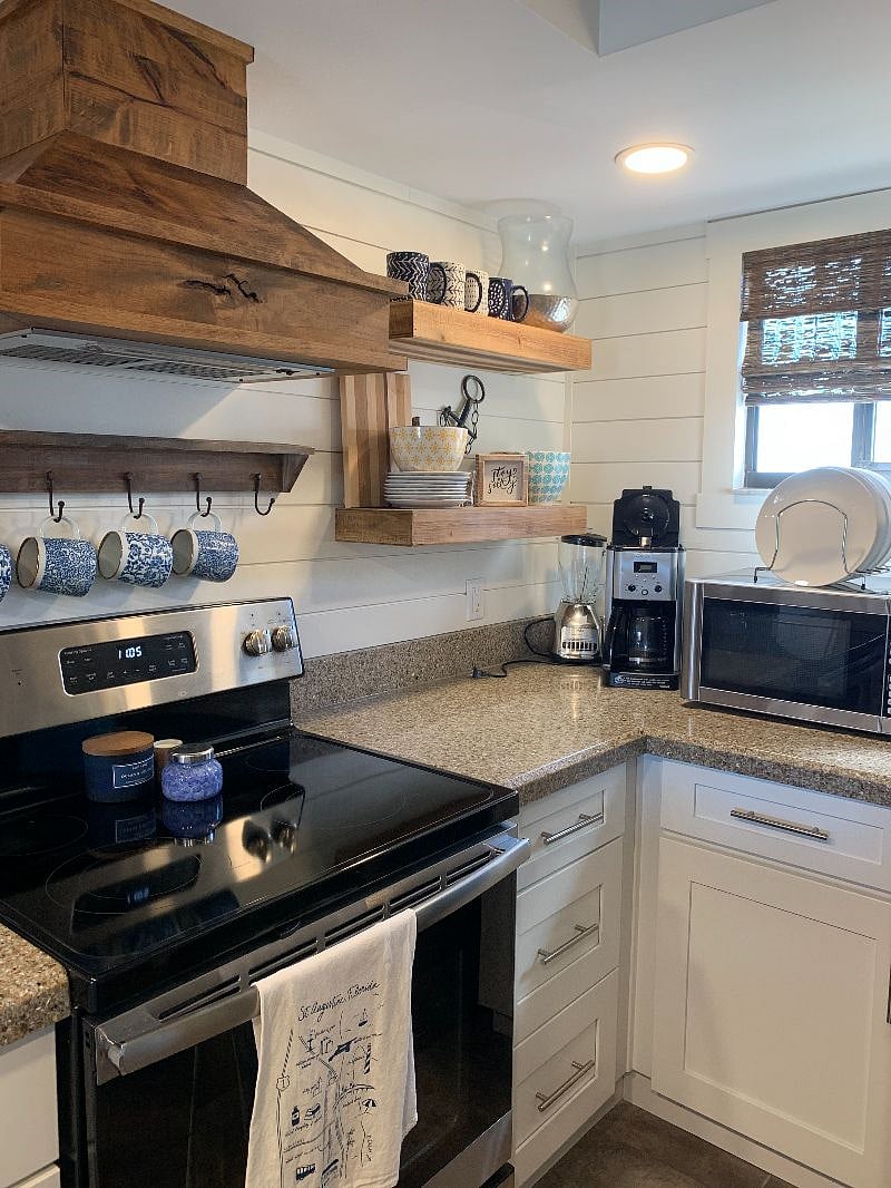 Furnished Finder property 318982_1 photo 12