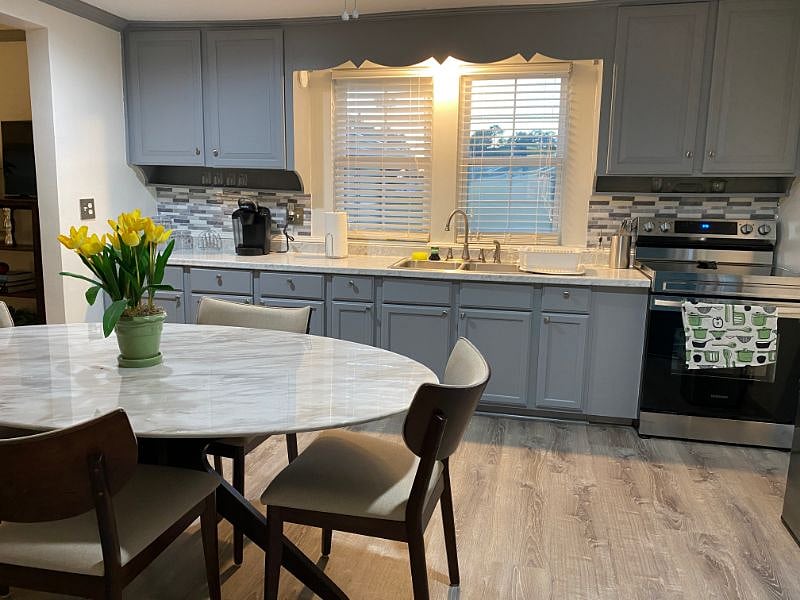 Furnished Finder property 319096_1 photo 13