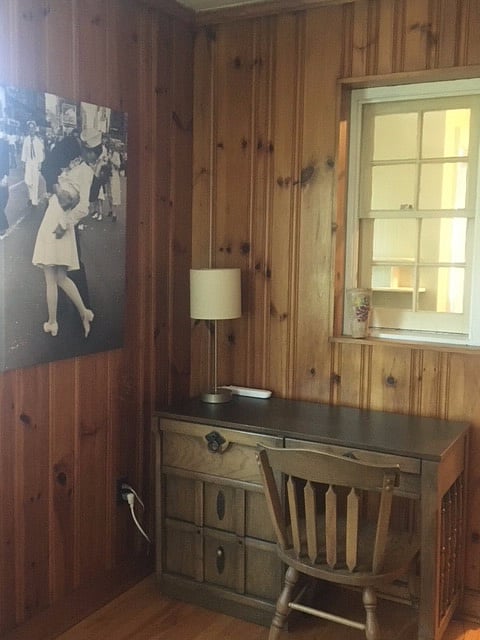 Den/work area