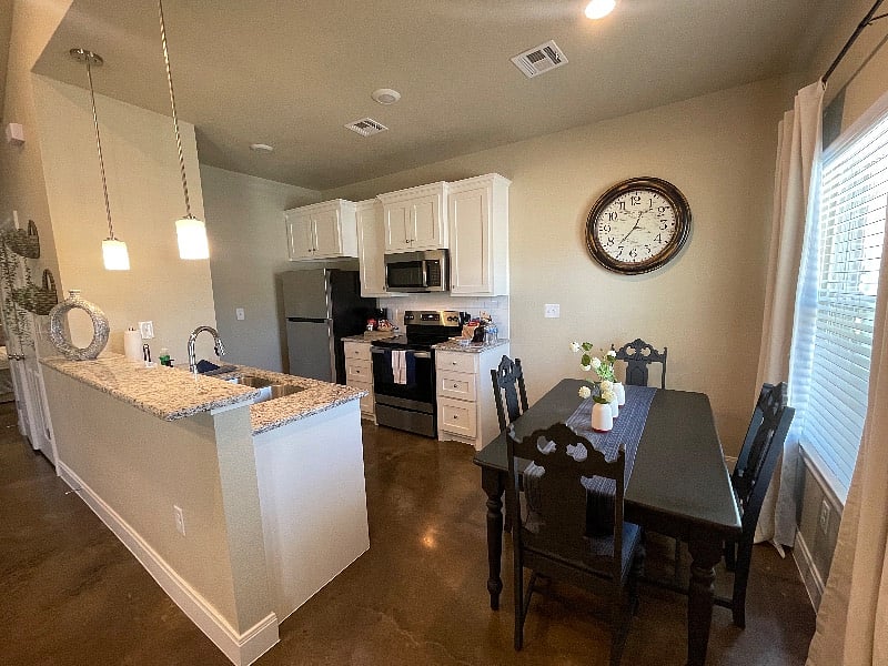 Furnished Finder property 319110_1 photo 8