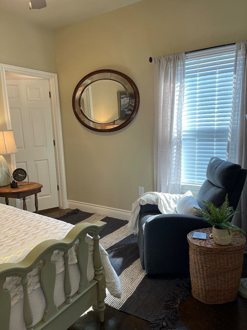 Furnished Finder property 319110_2 photo 16