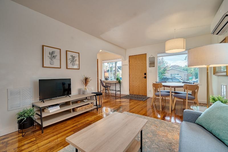 Furnished Finder property 319187_1 photo 6