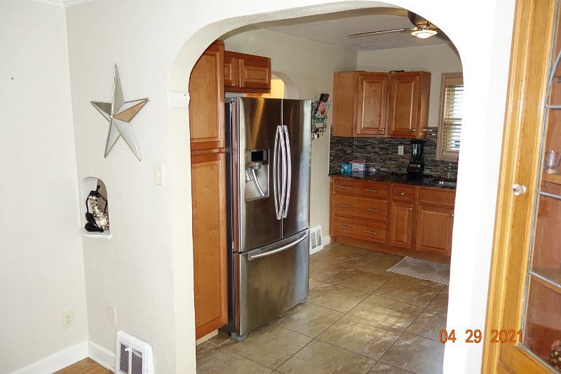Furnished Finder property 319201_1 photo 12