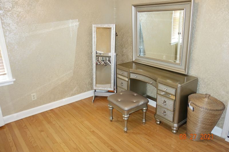 Furnished Finder property 319201_1 photo 20