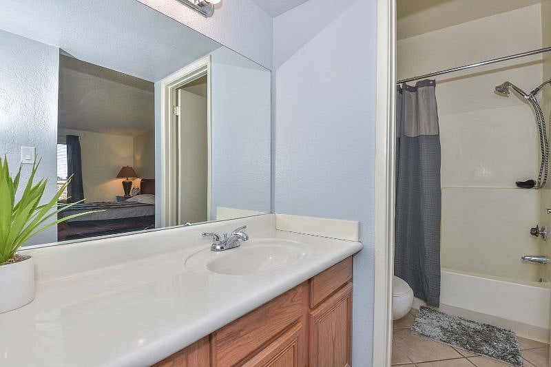 Furnished Finder property 319225_1 photo 17