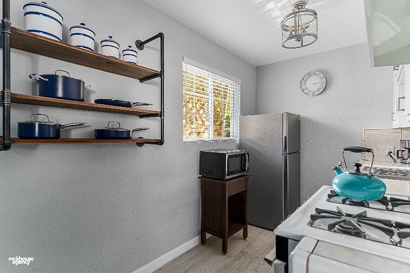 Furnished Finder property 319231_1 photo 13