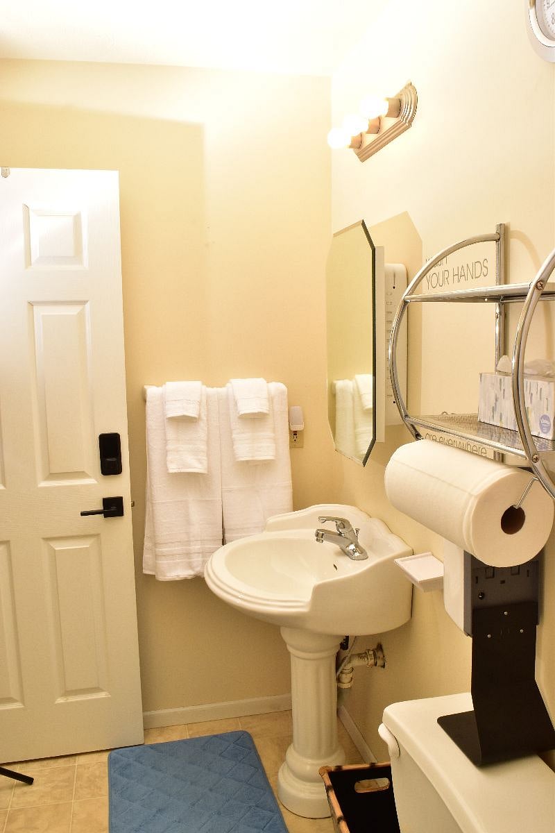 Furnished Finder property 319232_3 photo 7