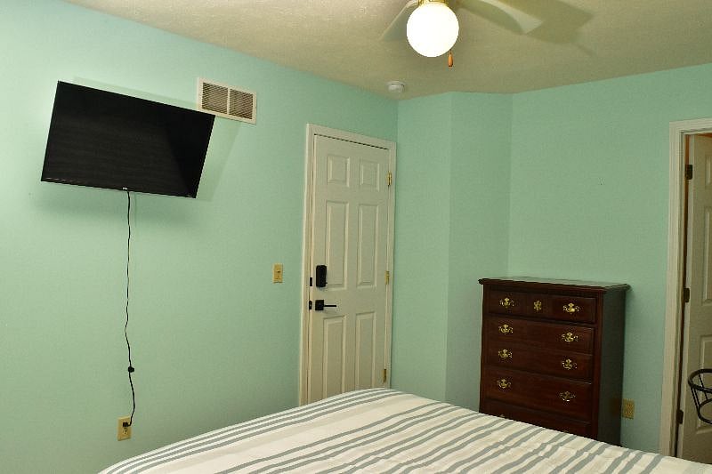 Furnished Finder property 319232_3 photo 4