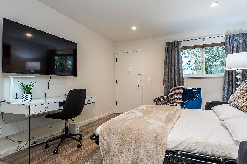 Furnished Finder property 319300_1 photo 12