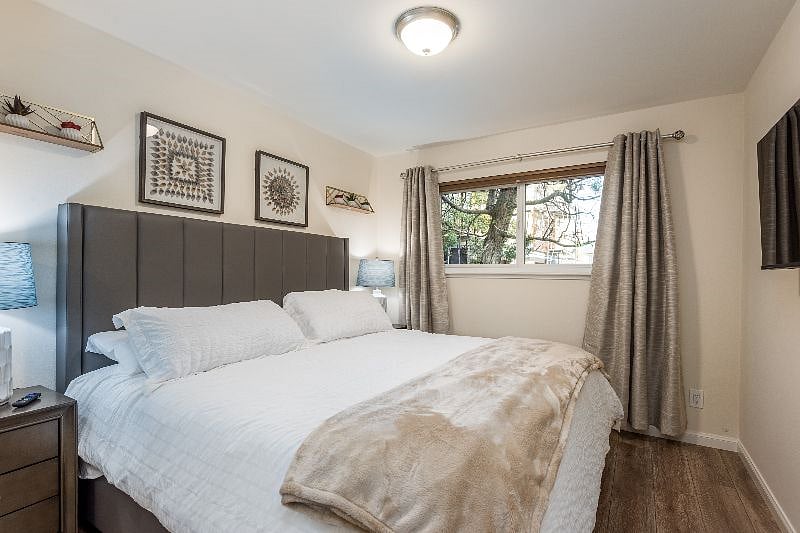Furnished Finder property 319300_1 photo 11