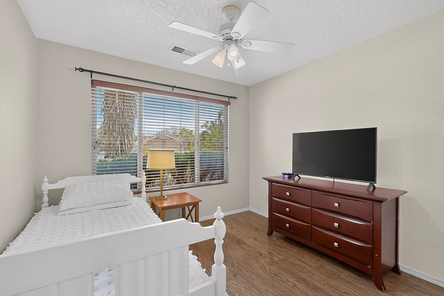 Furnished Finder property 319371_1 photo 3