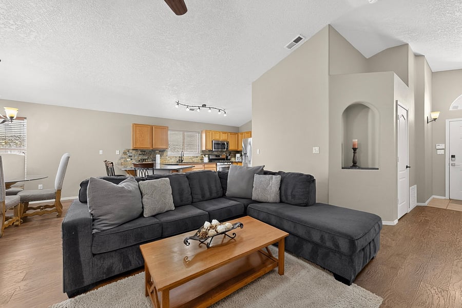 Furnished Finder property 319371_1 photo 5