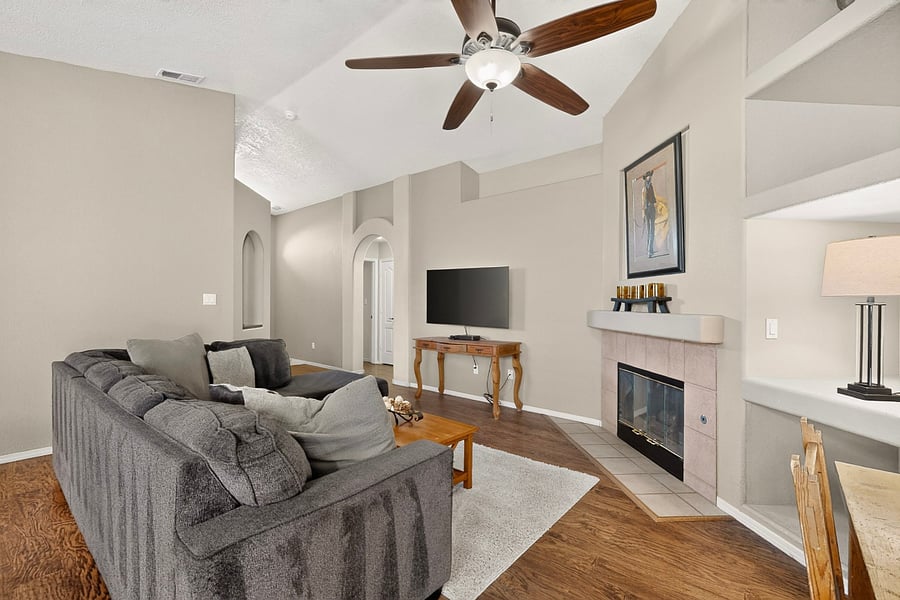Furnished Finder property 319371_1 photo 7