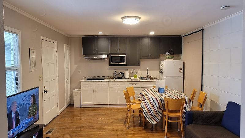 Furnished Finder property 319427_1 photo 7
