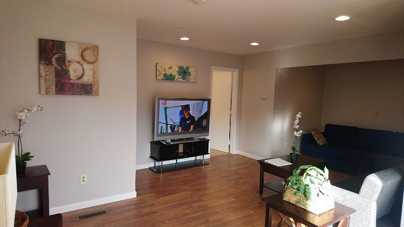 Furnished Finder property 319427_2 photo 3