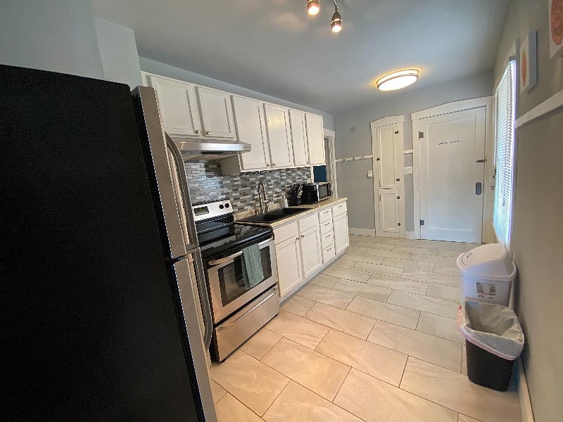 Furnished Finder property 319468_2 photo 5