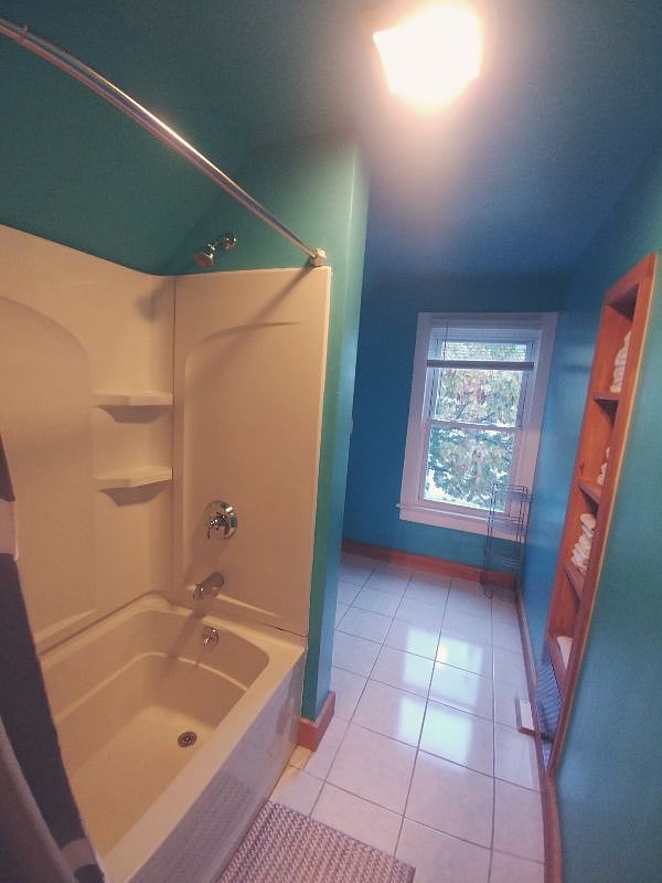 Furnished Finder property 319611_1 photo 3