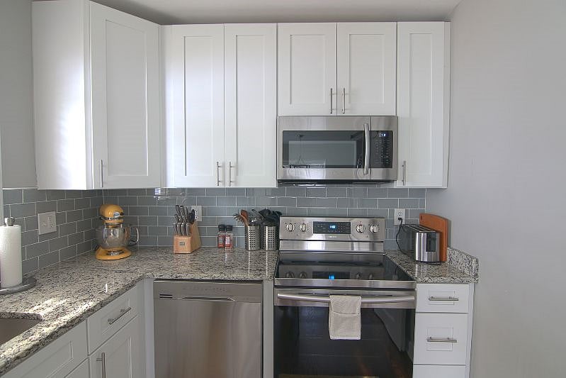 Furnished Finder property 319697_1 photo 32
