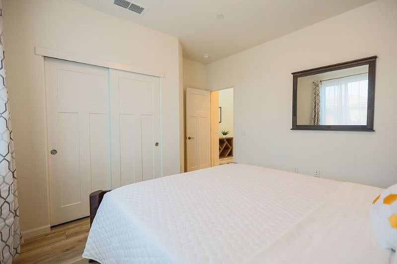 Furnished Finder property 319763_1 photo 7