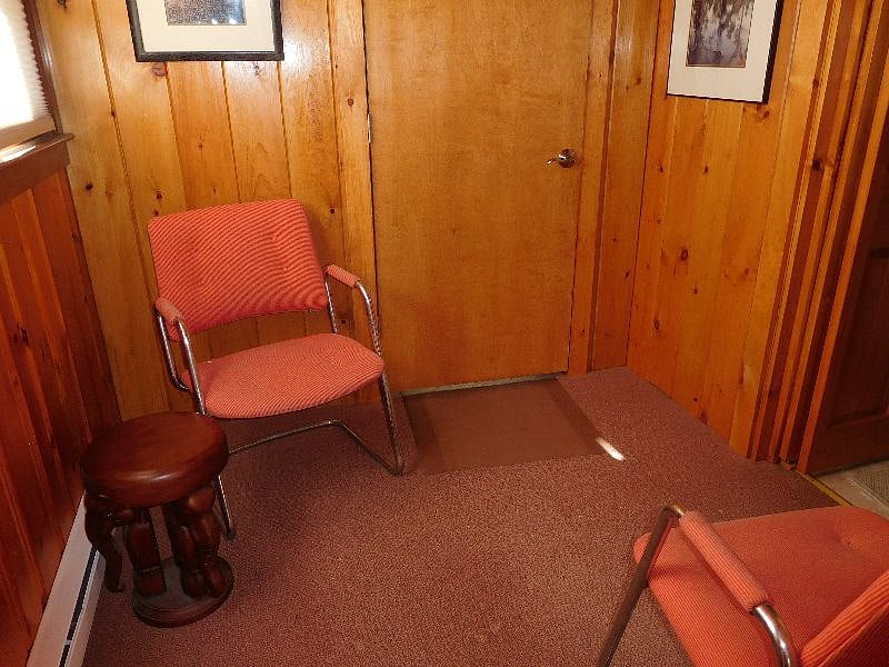 Sittiing Room