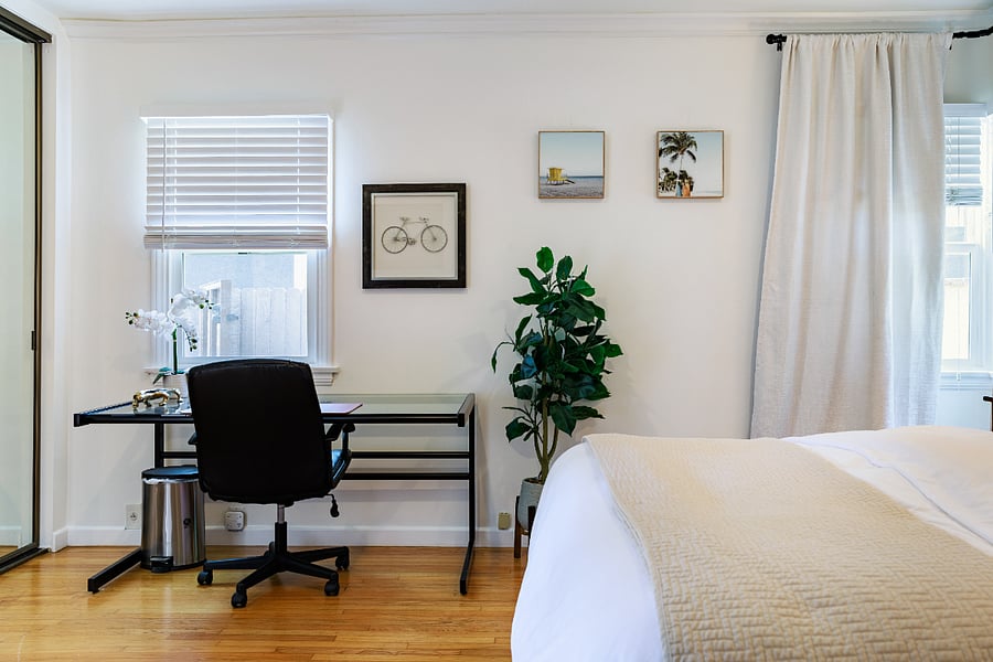 Furnished Finder property 320100_1 photo 11
