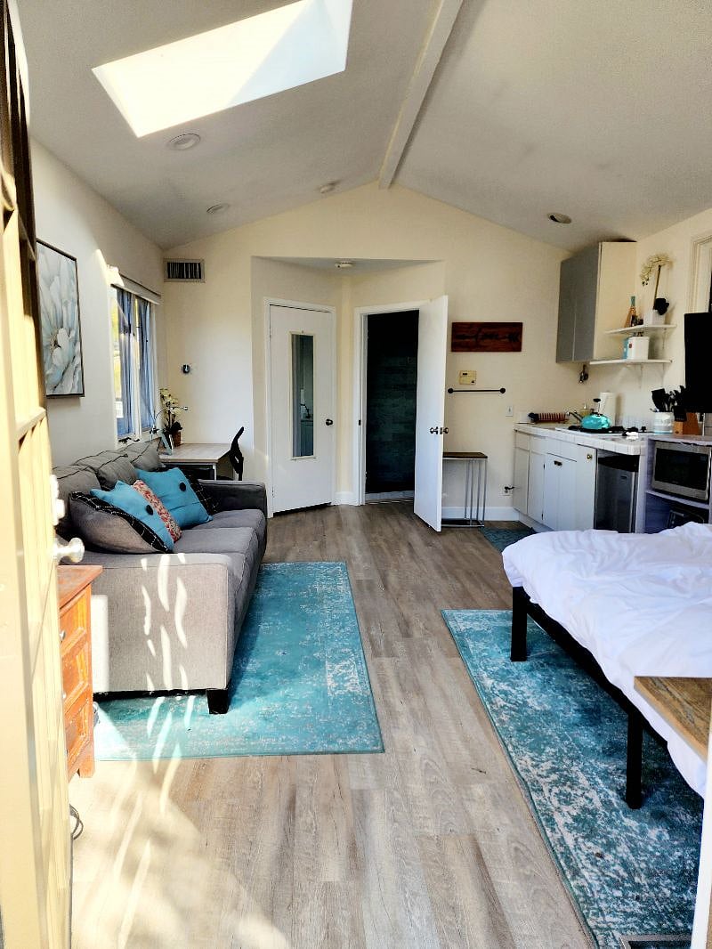 Furnished Finder property 320100_2 photo 13