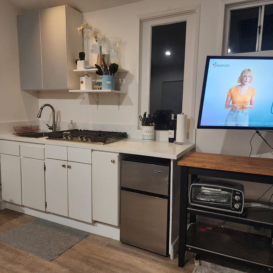 Furnished Finder property 320100_2 photo 15