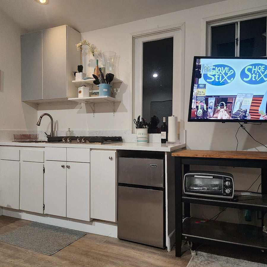 Furnished Finder property 320100_2 photo 16