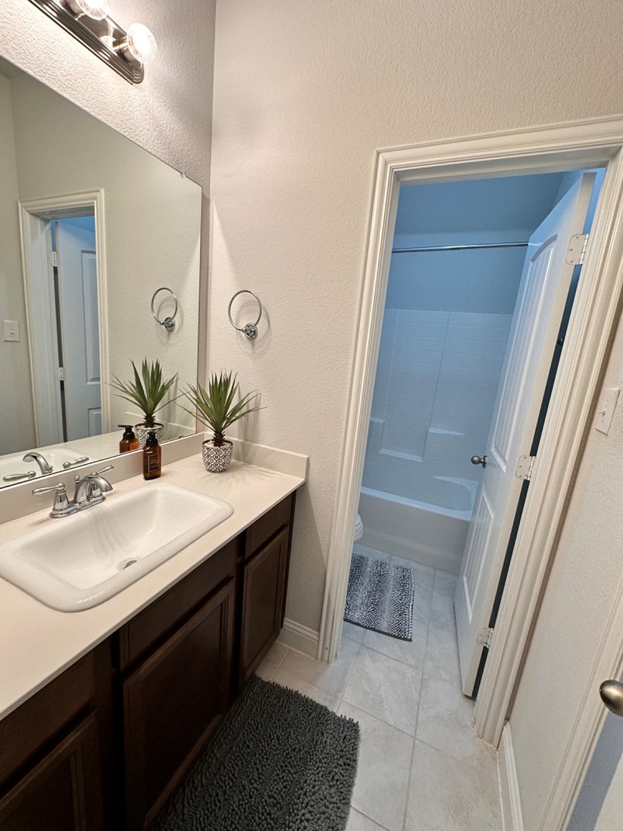 Furnished Finder property 320135_1 photo 7