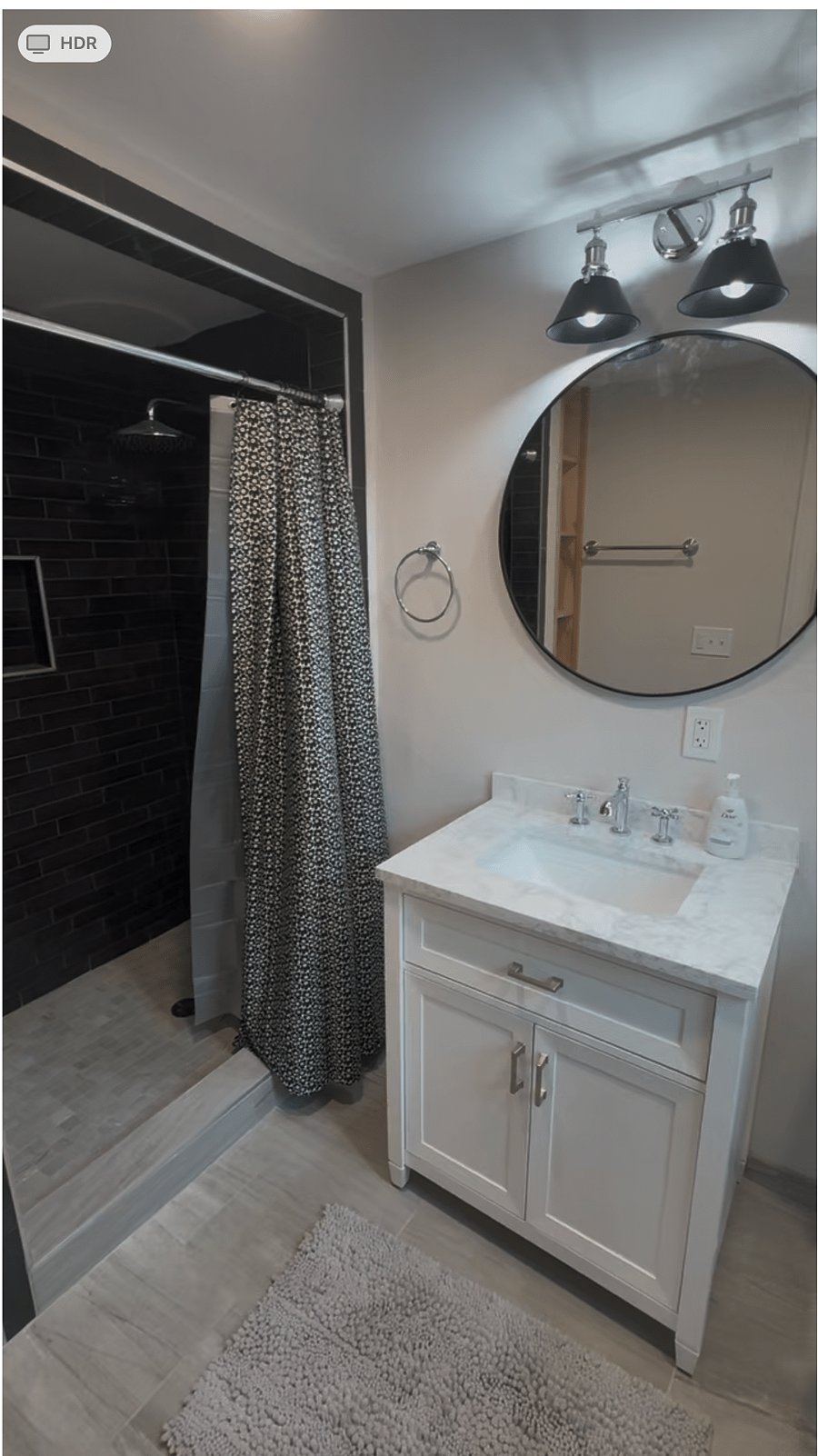 Full bathroom for downstairs bedroom