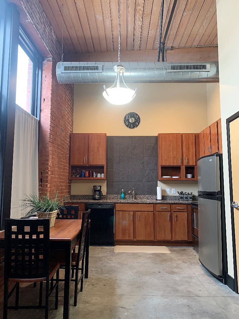 Furnished Finder property 320813_1 photo 1
