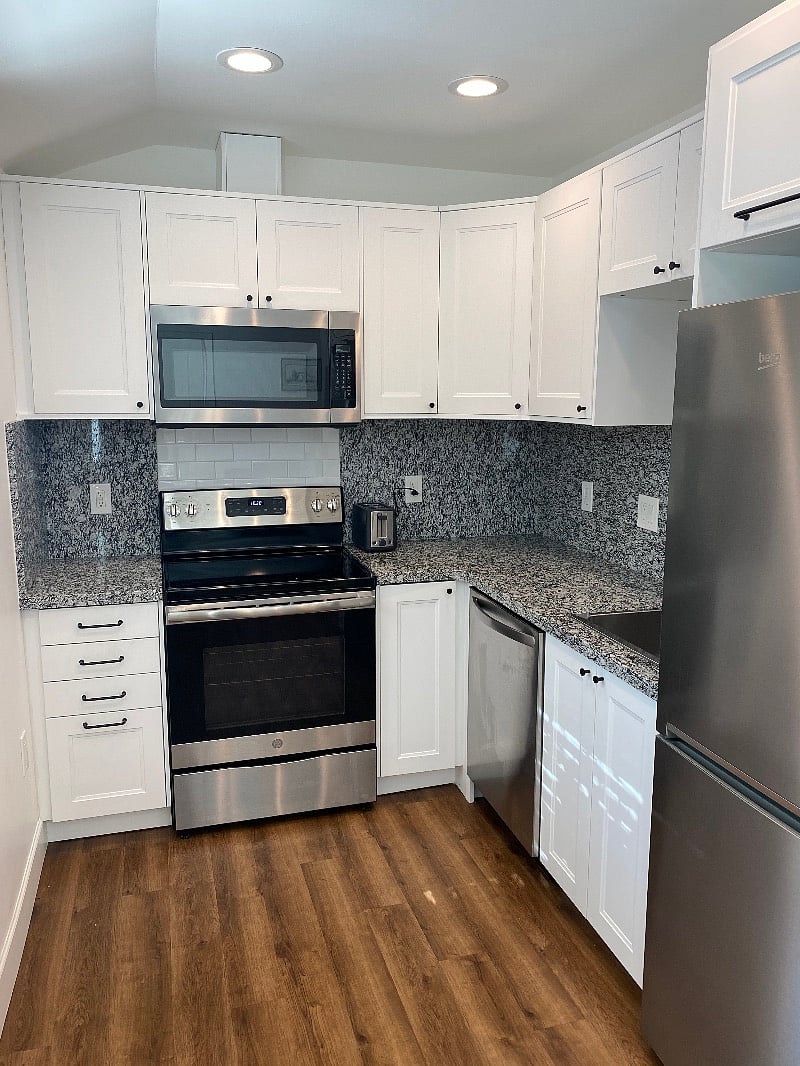 Furnished Finder property 320879_1 photo 24