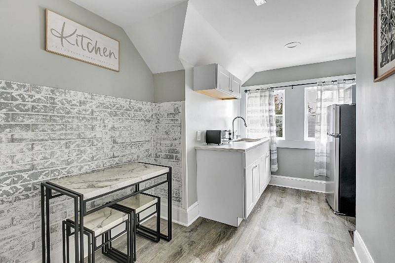 Furnished Finder property 320892_1 photo 4