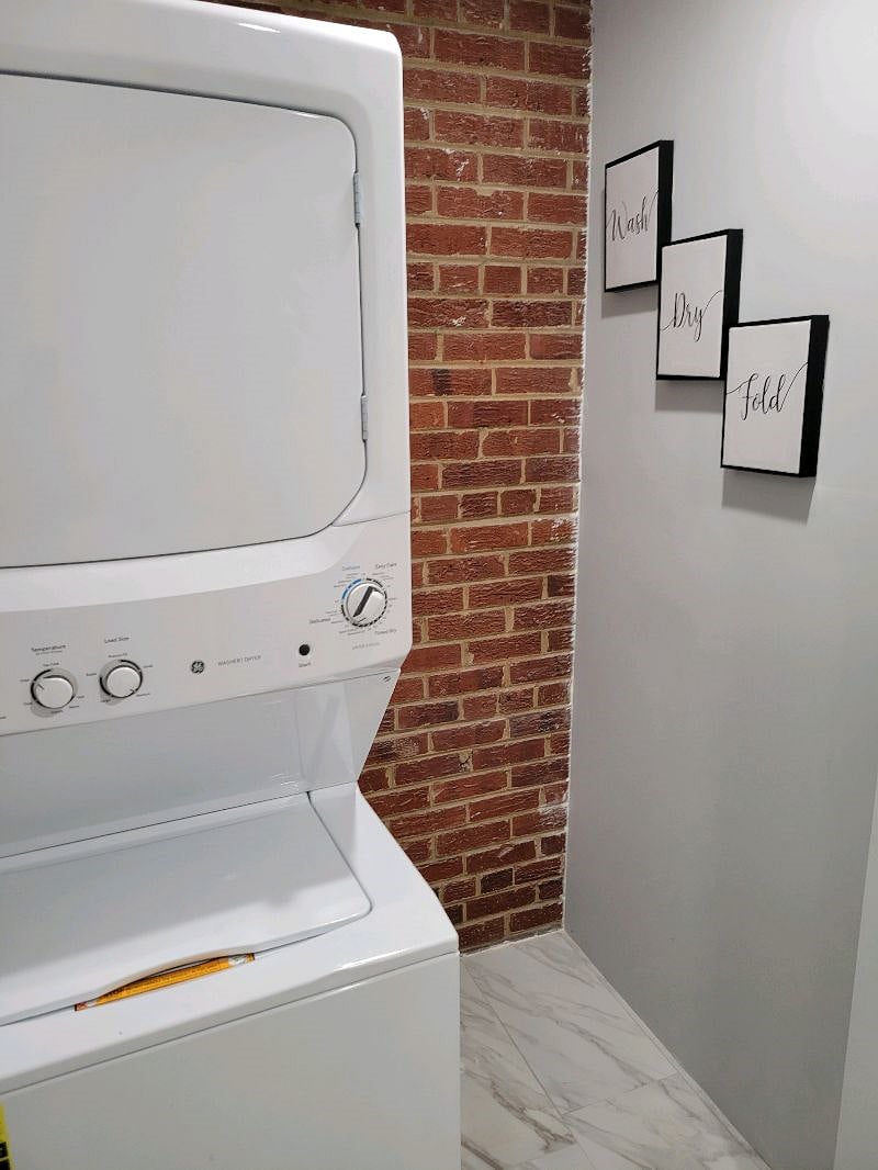 Laundry room - 1st floor